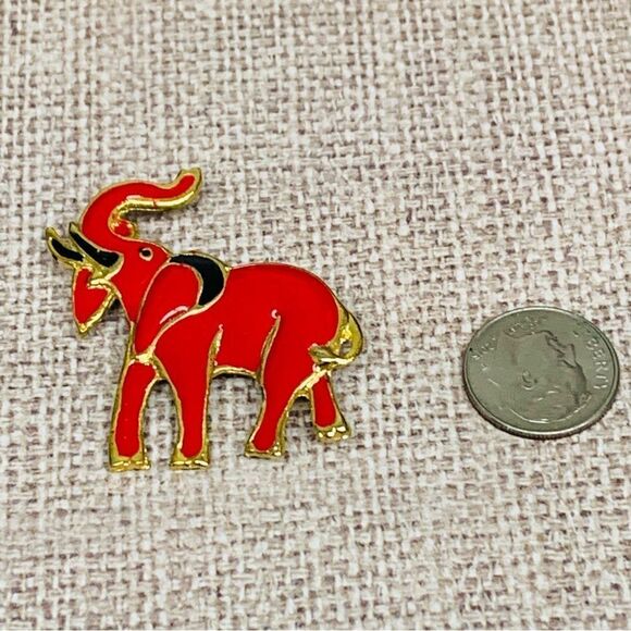Gold Red Black Enameled Elephant Brooch - Picture 1 of 2